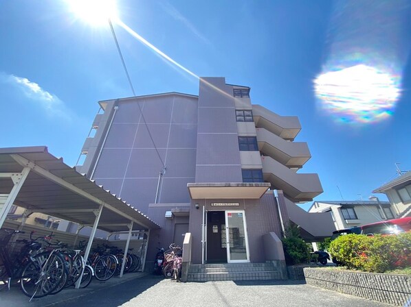 富士ロイヤルアベニュ－の物件外観写真